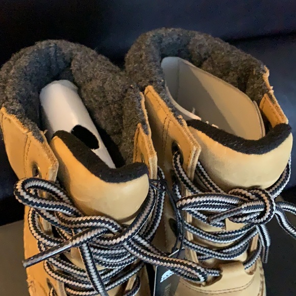 BNIB Box Sorel Slimpack Boots - Picture 7 of 13